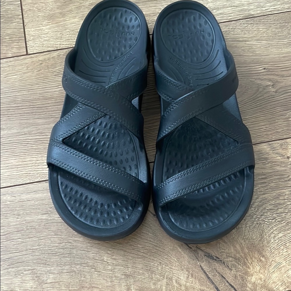 Women's Black Sandals
